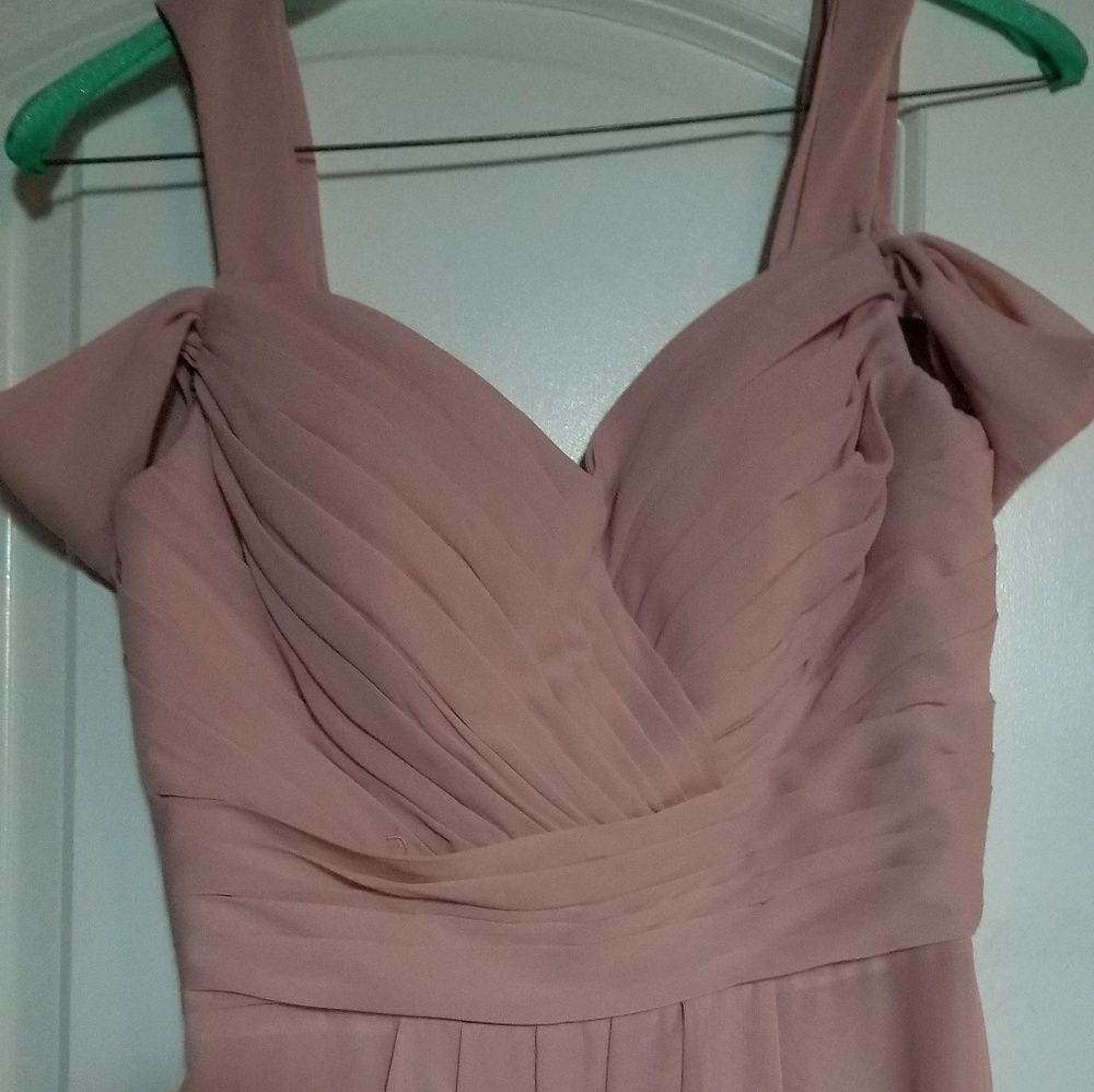 Dress - Picture 3 of 5